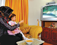 1000 saat okula, 1500 saat TV ve internete