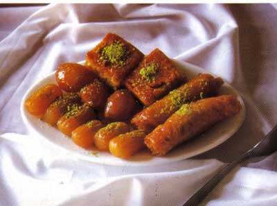 Suriye ile ilişkiler arttı, Şam tatlısı ilgi odağı oldu