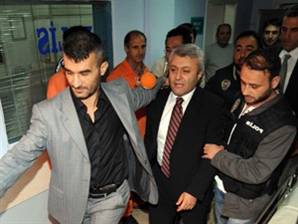 Tuncay Özkan: Hrant Dink, tek Ermeni aydınıdır