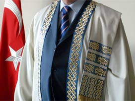 Devlet üniversitelerine ait 18 fakülteye dekan atandı