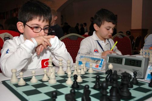 Milli Eğitim seçmeli ders yaptı, Türkiye satrançta dünya lideri oldu