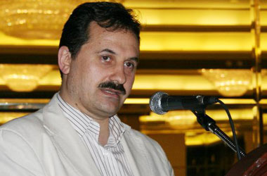 Kişiliği anne, karakteri baba oluşturur