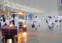 Arafat'ta rahmet sağanağı