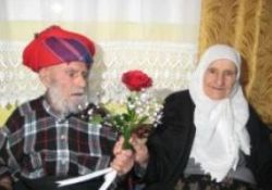 Kadınlar neden daha uzun yaşıyor?