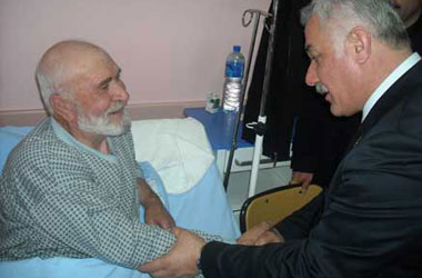 Hastalara manevi destek verecekler