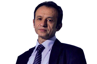 Sadık Yalsızuçanlar: Mezar talimatı iade-i itibardır