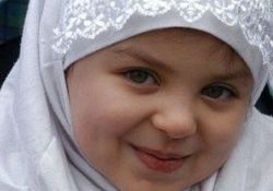 Müslüman olan Rumen asıllı İleana, Ayşe adını aldı