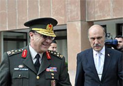 Yakınımız dahi kışkırtsa onu haksız çıkaralım