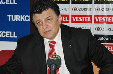 Müslüman Kürtlerde sorun yok