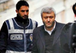 Tuncay Özkan'dan ilginç soru