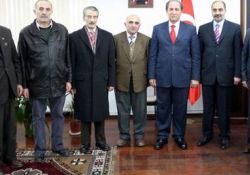 Caferi cemaati temsilcilerinden Vali Kara'ya teşekkür ziyareti