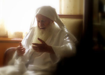 İnsanlara en kısa kurtuluş reçetesini söylüyor