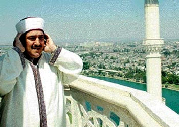 Cuma günü Allah'ın zikrine koşun