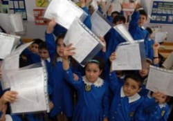 Uzmanlar uyarıyor: Karne günlerinde intiharlara dikkat