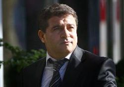 Ortadoğu barış elçisi Bayrak'tan 'Balyoz Planı'na tepki
