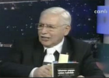 Bir emekli asker Said Nursi'ye kızmış!