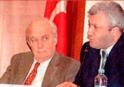 'Balyozcu paşa', Ergenekon sanıklarıyla teşrik-i mesaide!