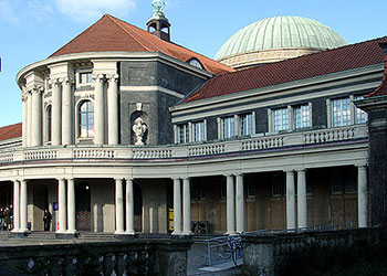 Alman üniversitelerinde profesör sayısı yetersiz!