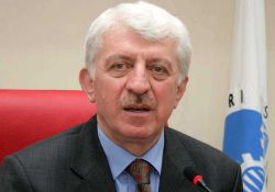 Aziz Duran: Birileri kafamıza balyoz indirmeye çalışıyor