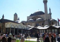 Yavuz Sultan Selim Camii ibadete açılıyor