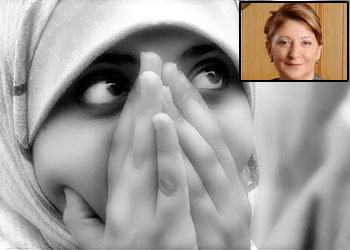 Rektör: Başörtülülerden özür dileyeceğim