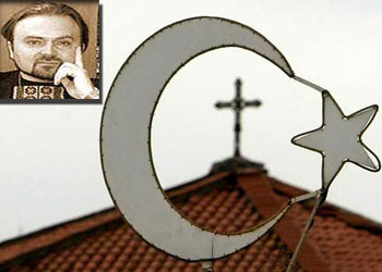 Katolik papaz: İslam bize Allah'ı hatırlattı