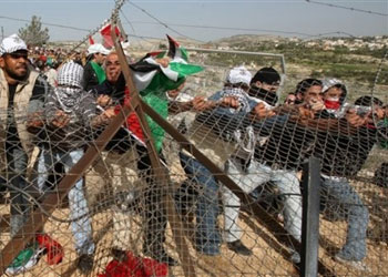 Filistinliler de saldırıya tepkili