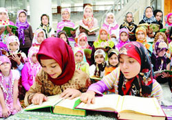 Minikler Kur’ân'ı güzel okumak için yarışacak