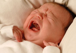 En çok erkek bebekler gaz sancısı çekiyor