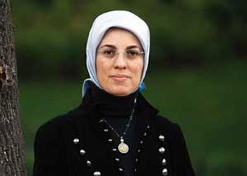 Merve Kavakçı: 28 Şubat çok başlı bir yılan