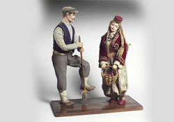 Folklorik bebek siparişini yetiştiremiyor