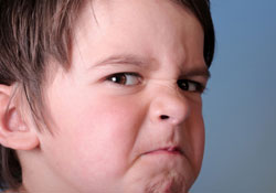 Babası çok çalışan çocuklar, sadırgan oluyor