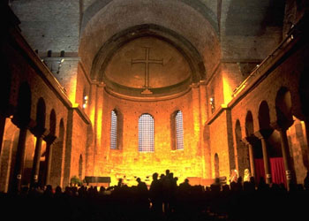 Yunan Kilisesi'nden Müslümanlara destek