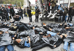 Anayasa, uzlaşmayla çıksın
