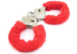 'Modern çağ kadını köleleştirdi'