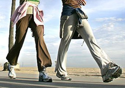 Yürüyüş kadınlarda felç riskini azaltıyor