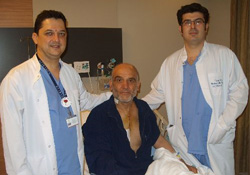 Küçük bir kesikle kalp kapağı değiştirildi, mekanik kalp kapağı takıldı