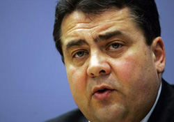 Aşırı sağa kırmızı kart