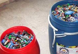 Öğrenciler, atık pil topladı