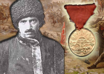 Savunma bakanından Said Nursi'ye madalya