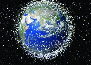 İnsanın bulaşık eli uzayı da kirletti