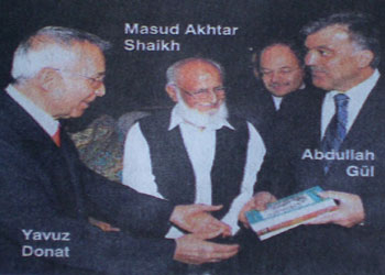 Said Nursi'yi Pakistan'a taşıyan albay