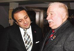 Valesa'dan, Türkiye'nin AB üyeliği için savaş sözü