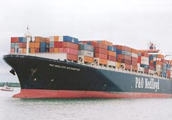 İhracatta nisan rekoru: 11,8 milyar dolar