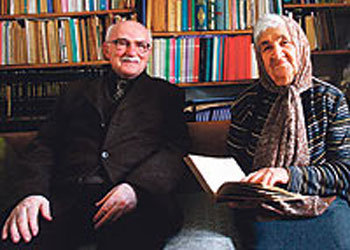 Ömür biter kitap sevgisi bitmez