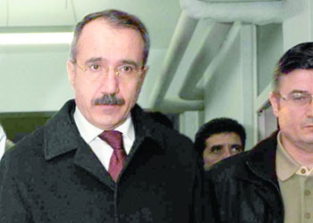 Çocuklarınızı meslek lisesine gönderin, altın bilezik kazansın