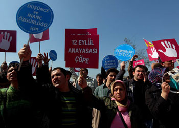 STK'lar, anayasa değişikliği davasına müdahil oluyor