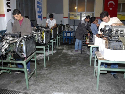 Koç: Meslek liselerine desteğimiz sürecek