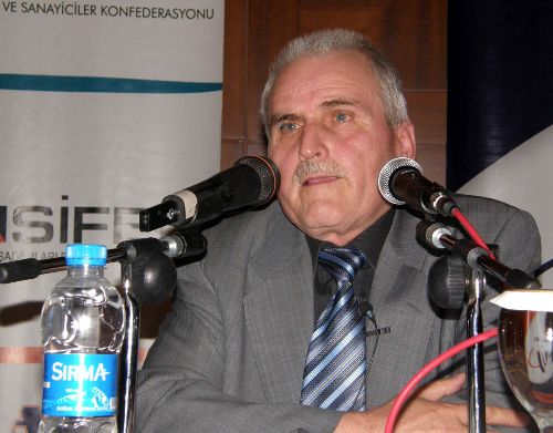 Helal kazanç için çalışmak ibadet gibidir