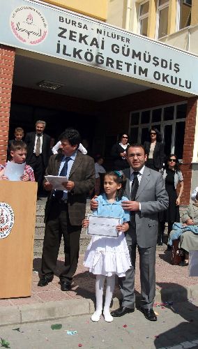 4 ayda 12 bin 300 sayfa kitap okuyunca ödülü kaptı